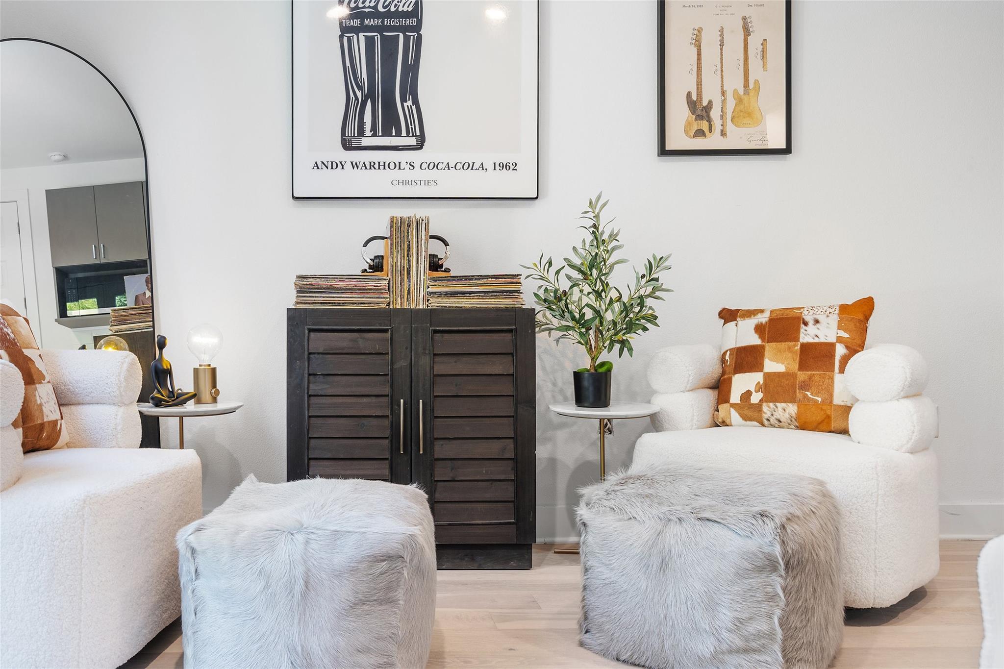 2505 Bluebonnet LN # 13