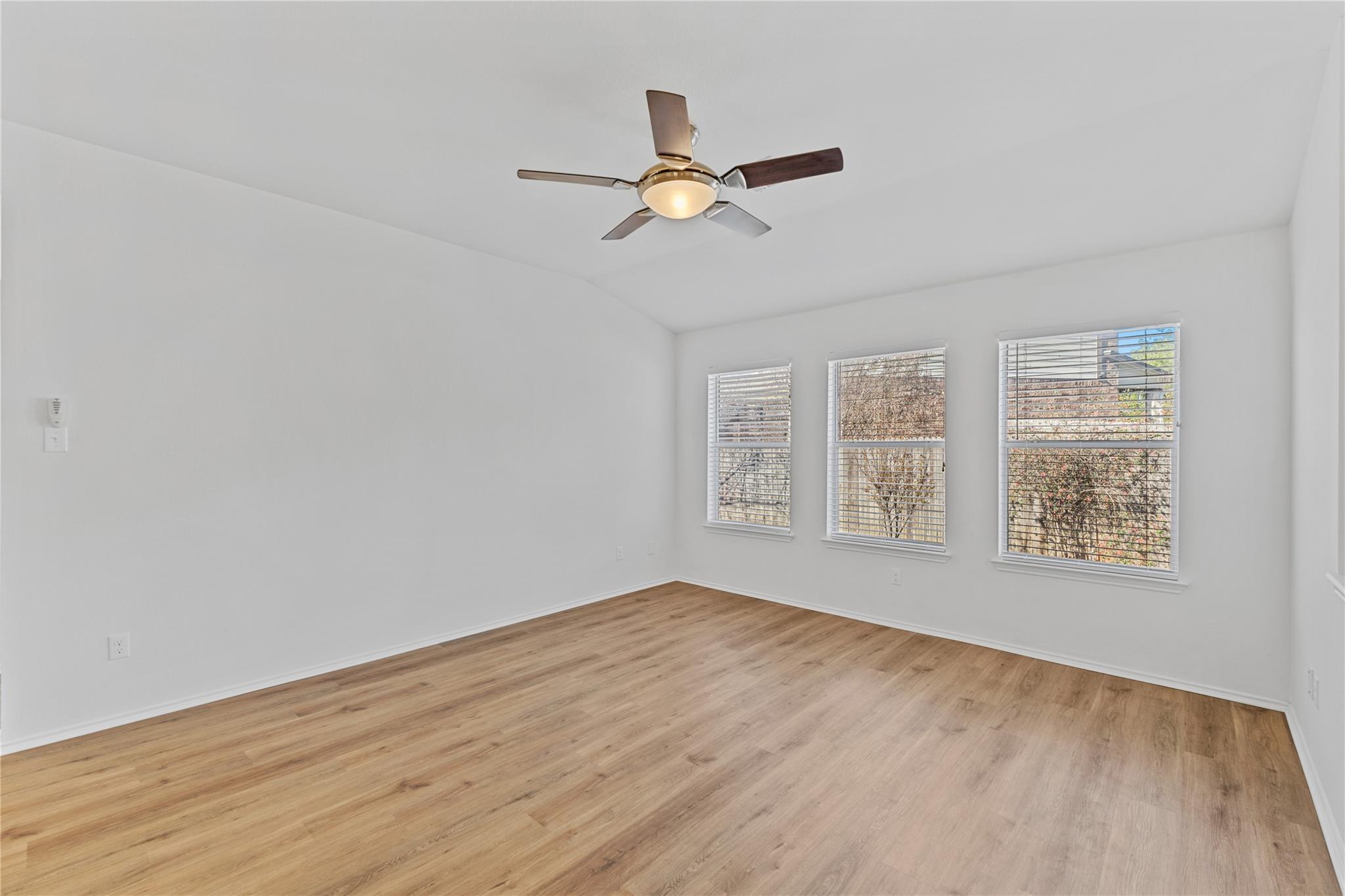 1310 Grande Mesa DR