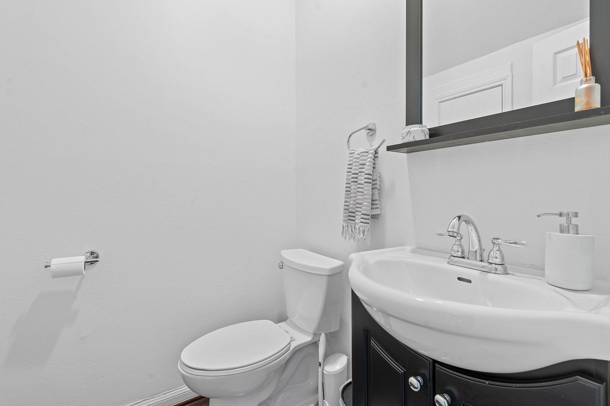 1307 Kinney Ave # 136