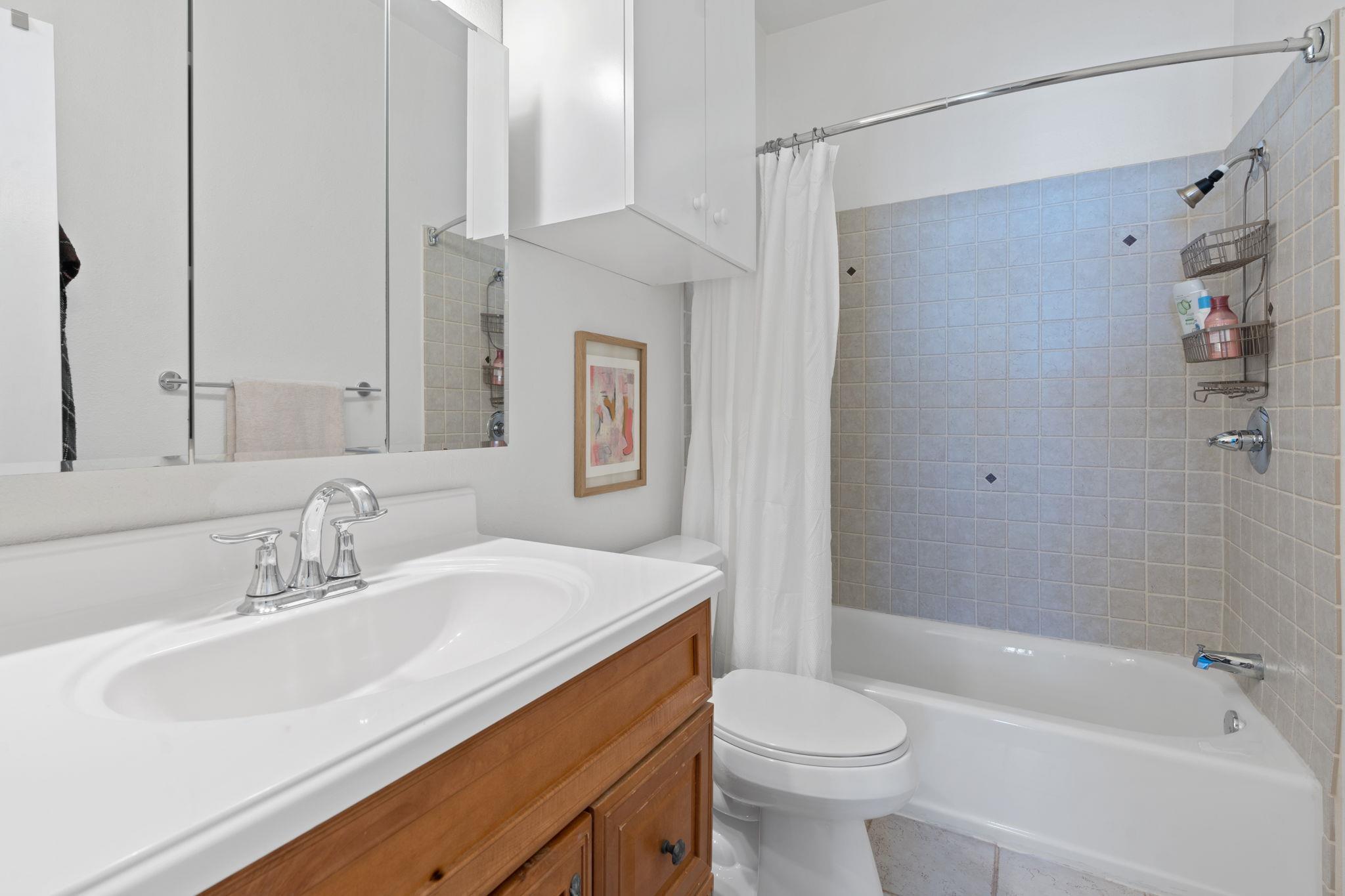 1307 Kinney Ave # 136