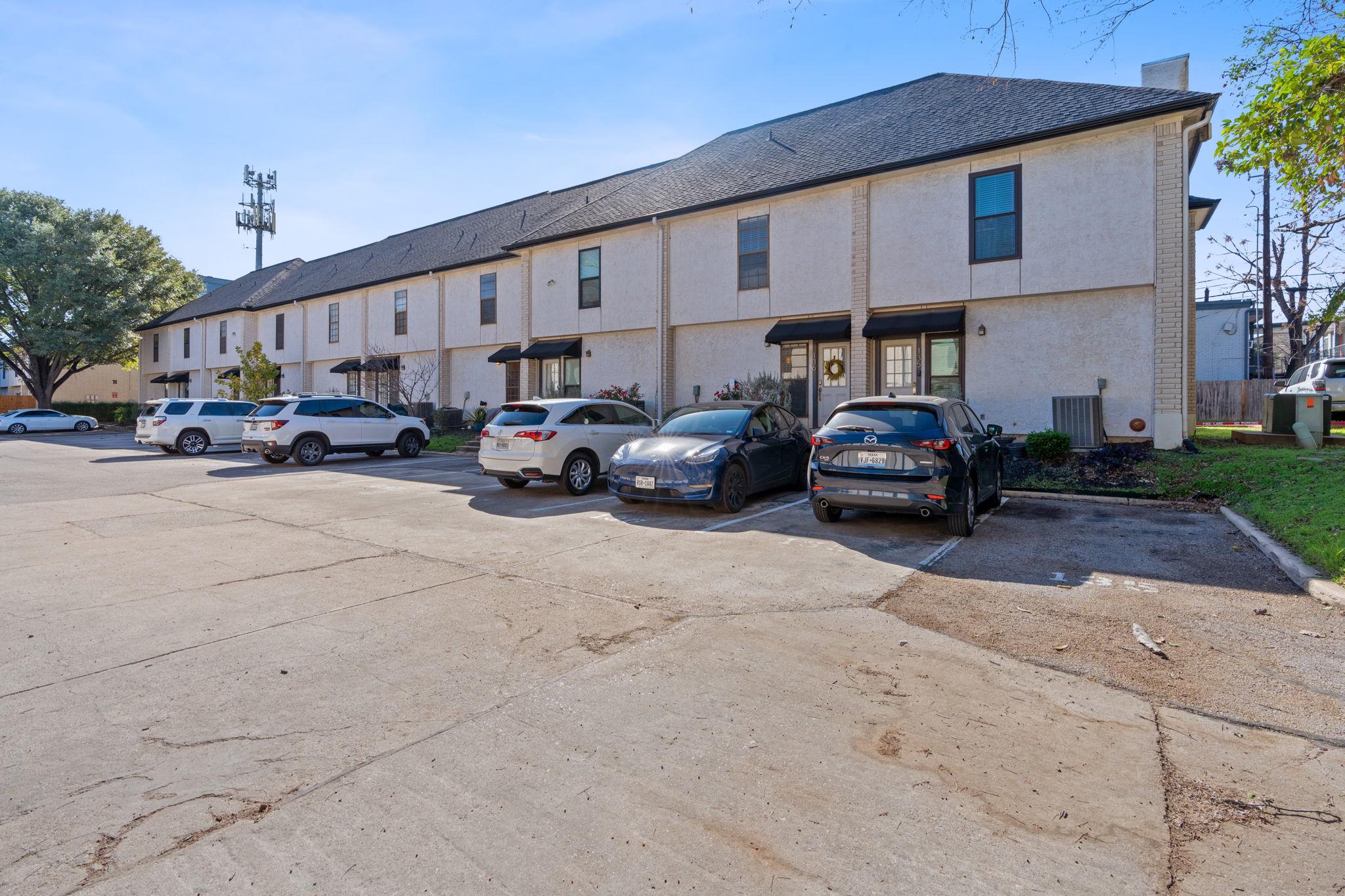 1307 Kinney Ave # 136