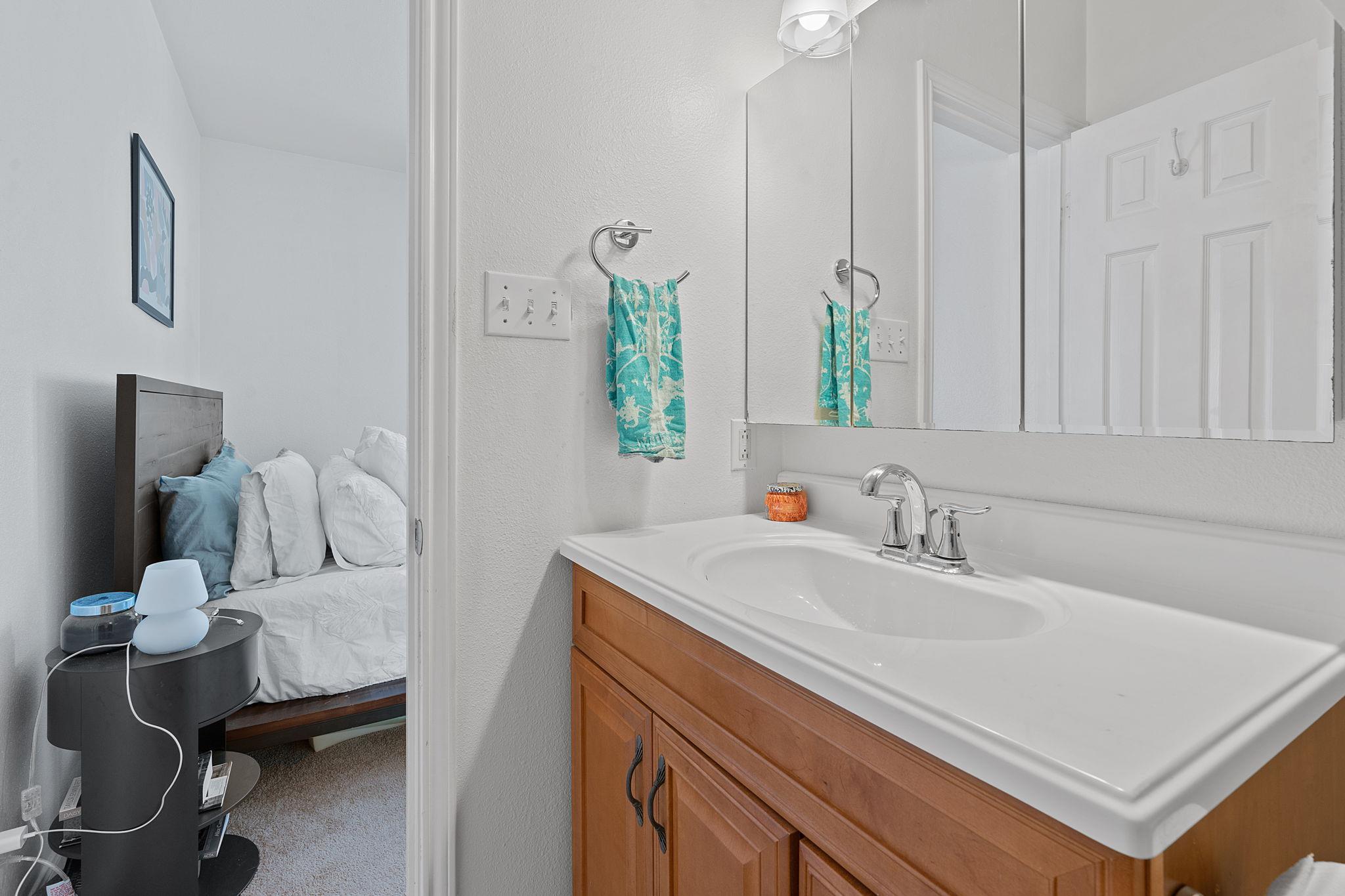 1307 Kinney Ave # 136