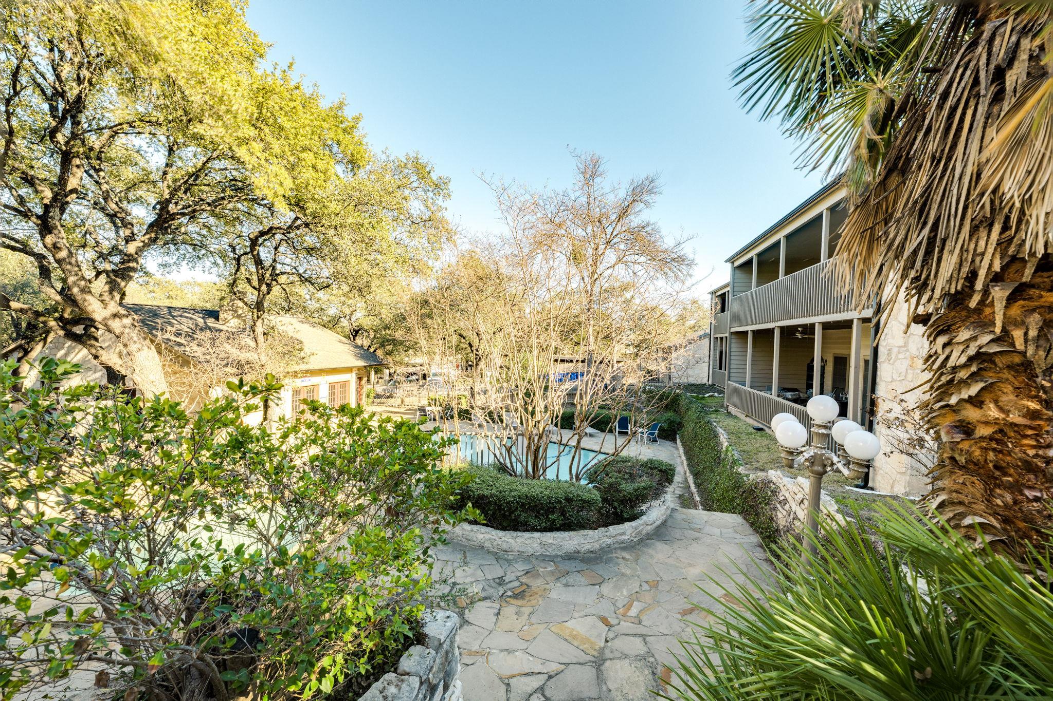 3809 Spicewood Springs RD # 150