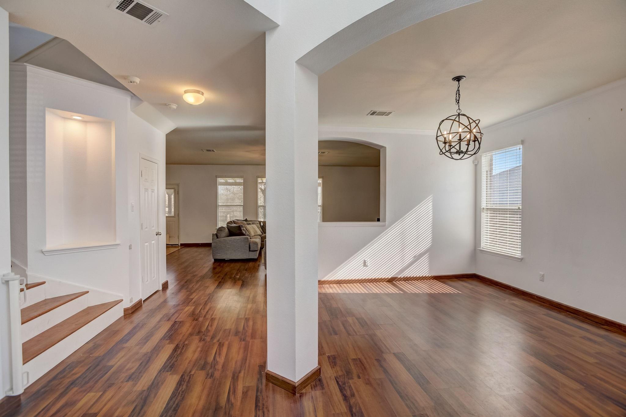 305 Waterlily WAY