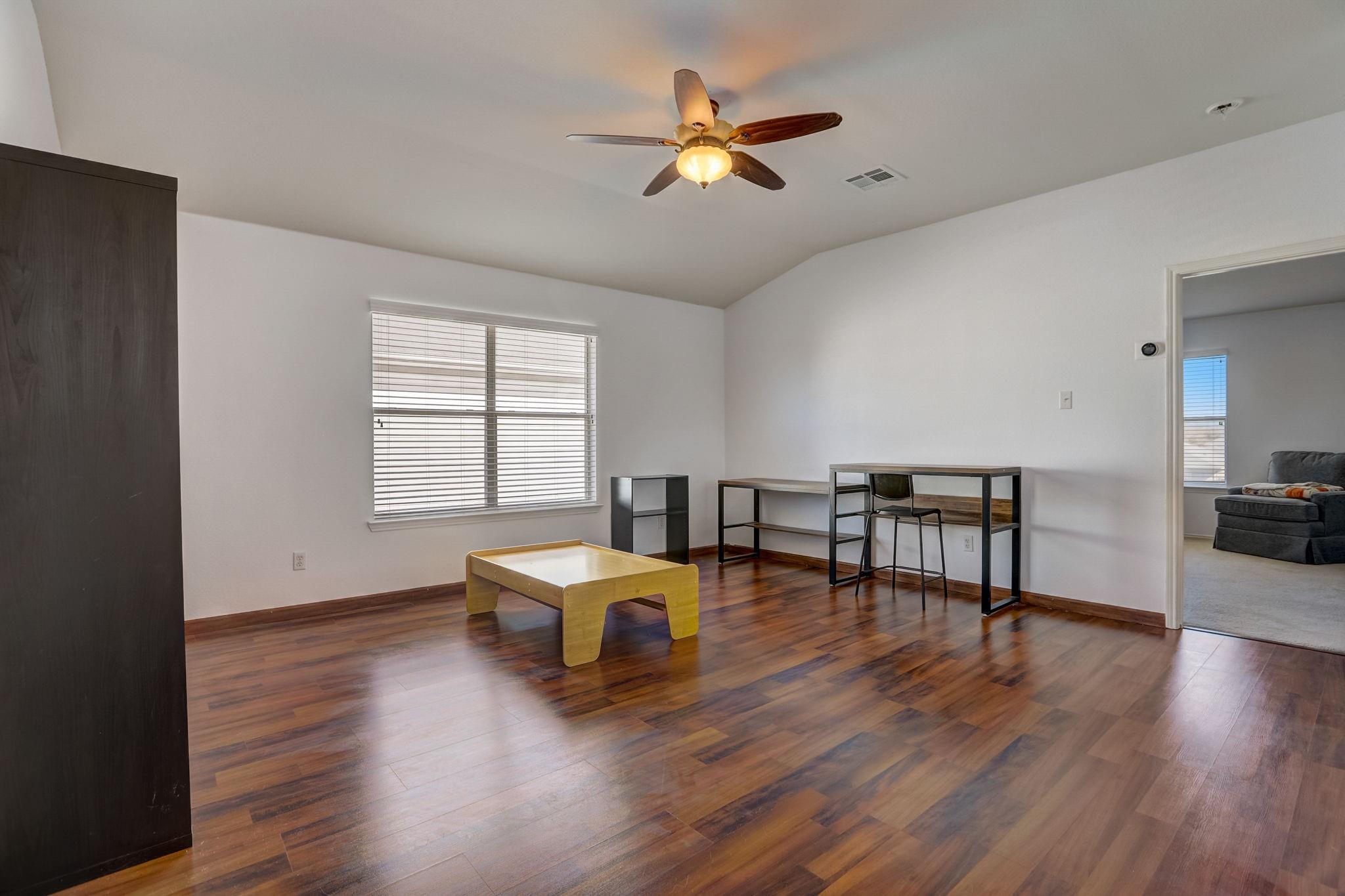 305 Waterlily WAY