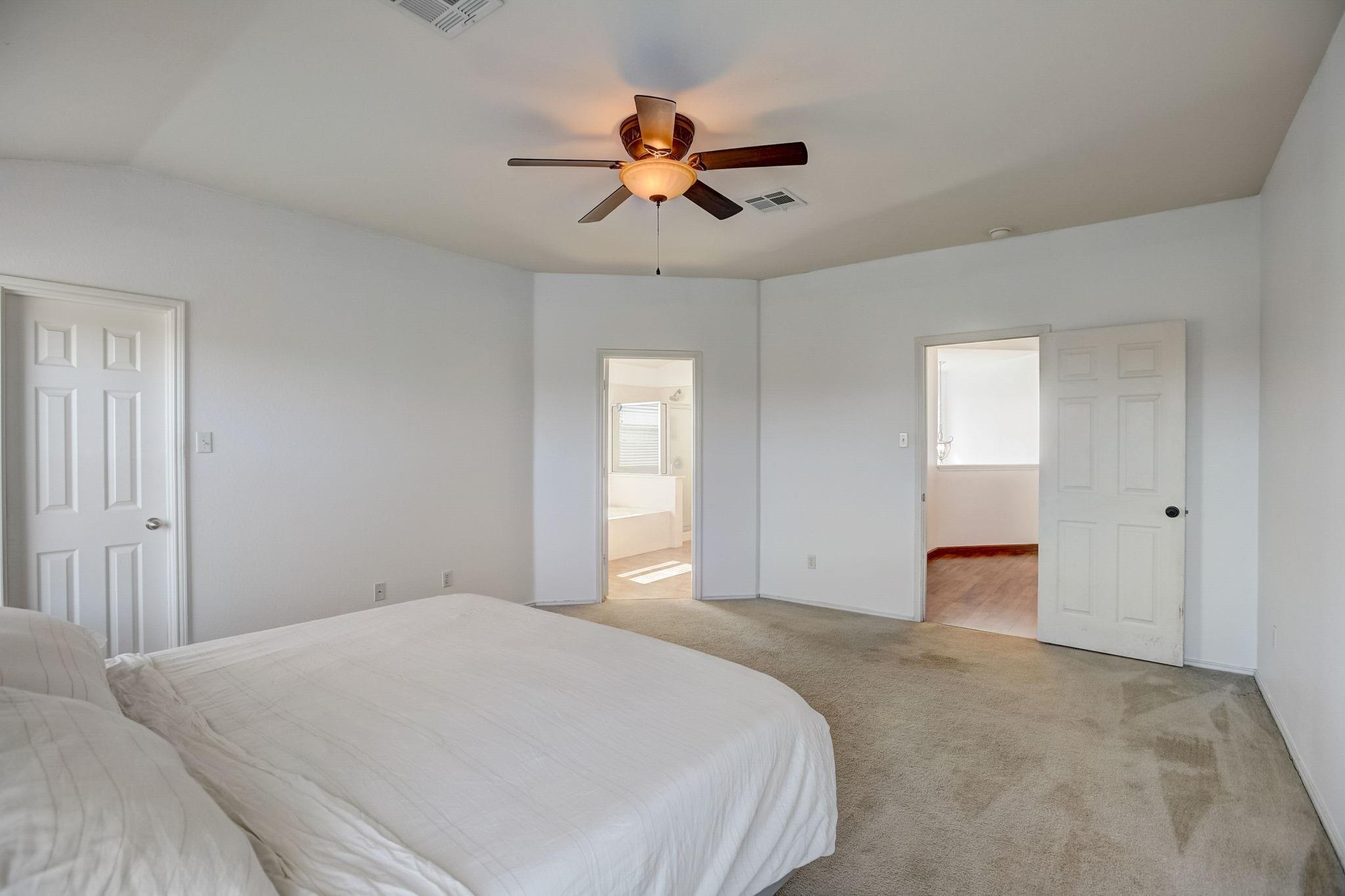 305 Waterlily WAY