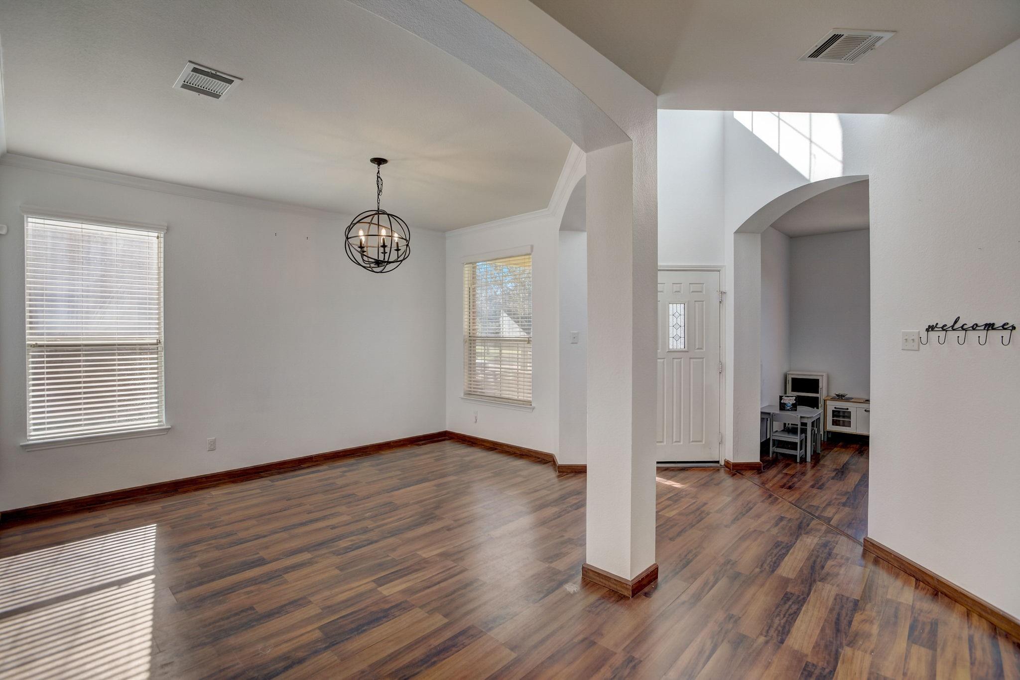 305 Waterlily WAY