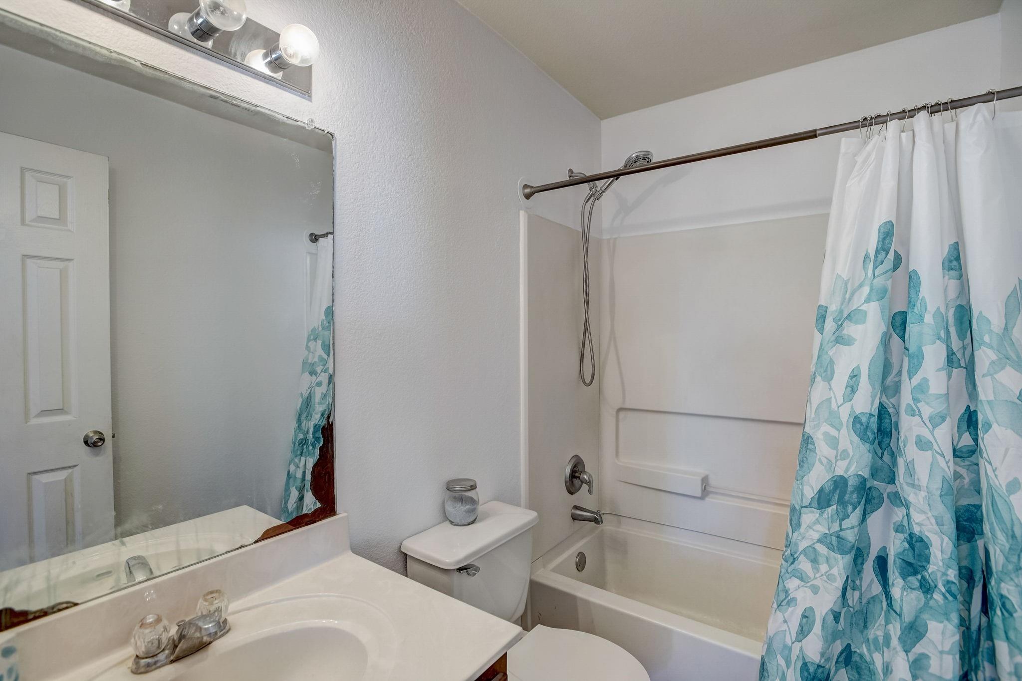305 Waterlily WAY