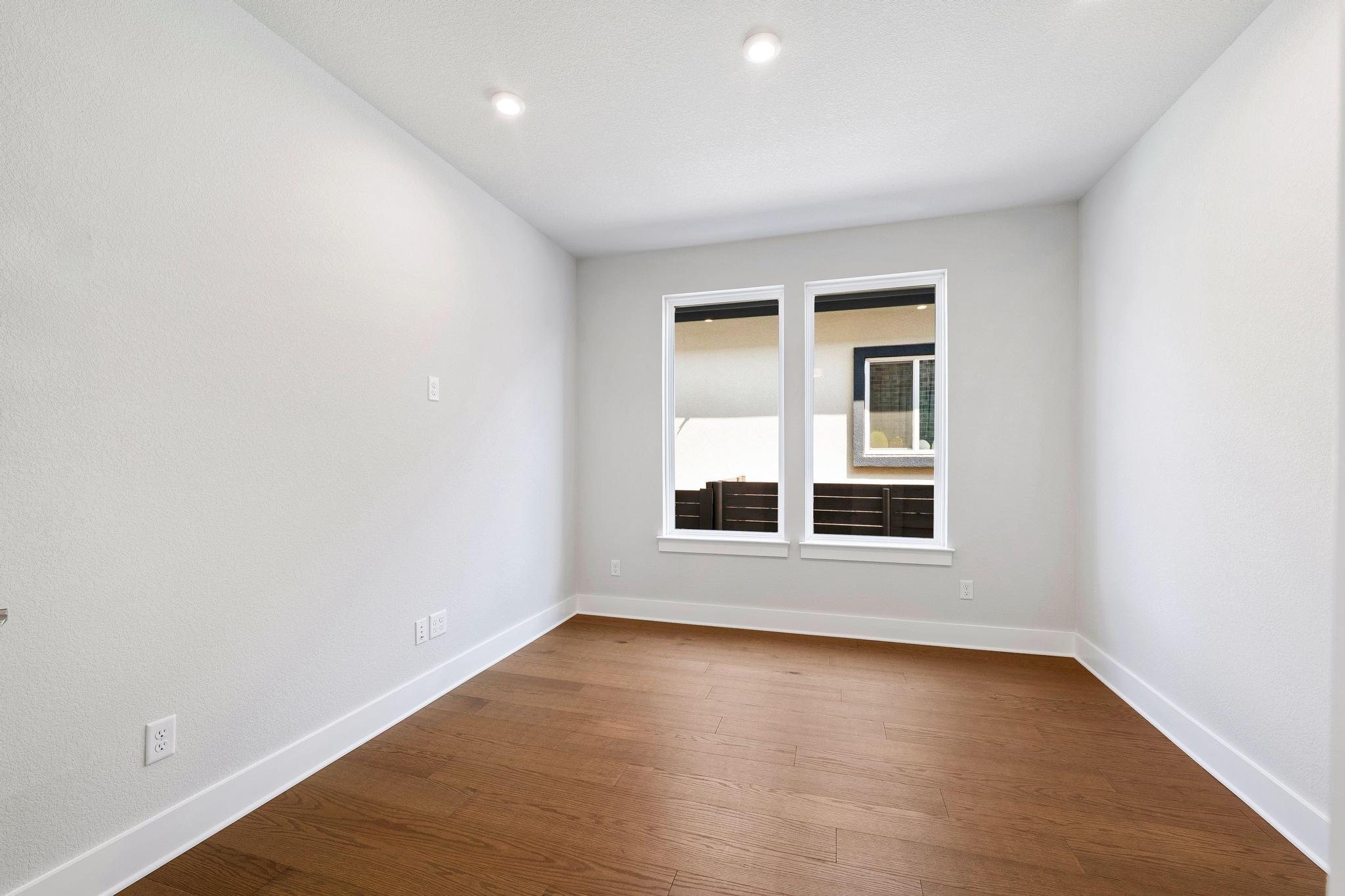 8208 Bouvreuil DR