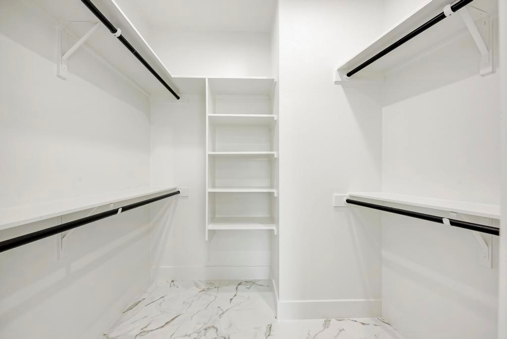 200 Tillery SQ # 1