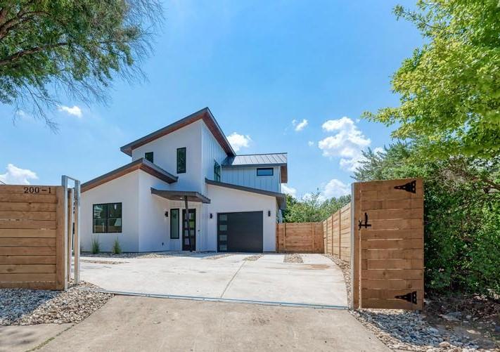 200 Tillery SQ # 1