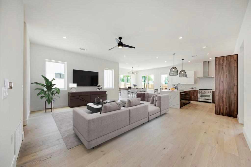 200 Tillery SQ # 1