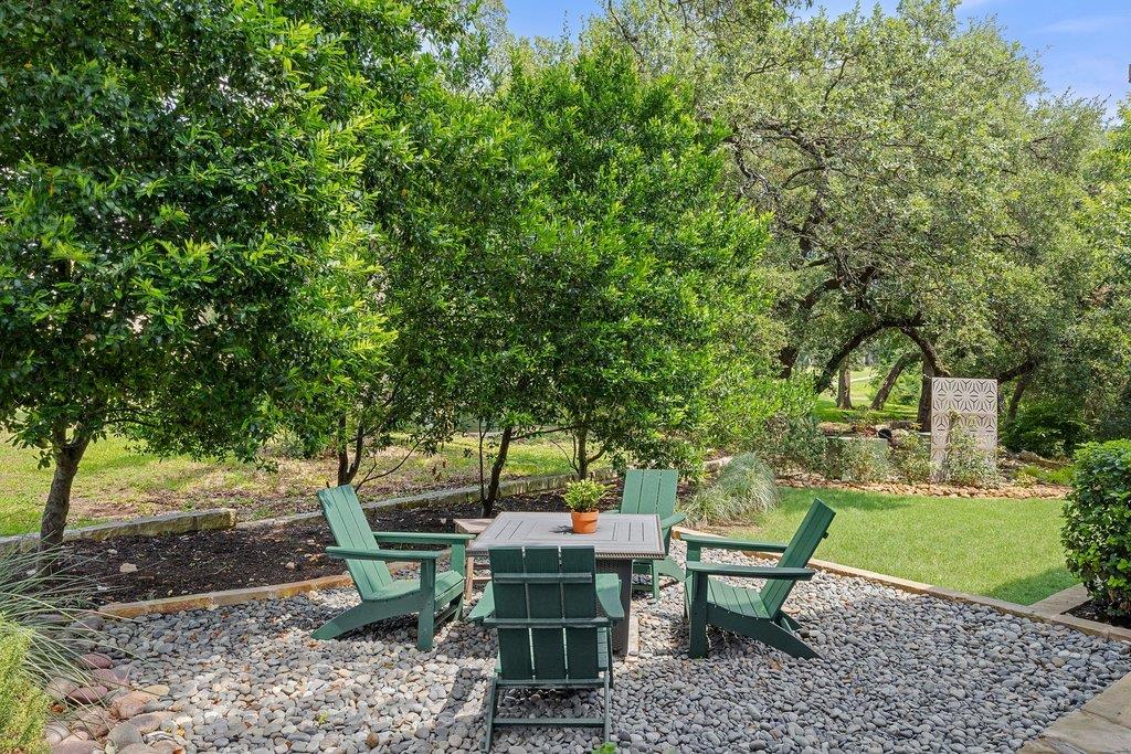 2 Prestonwood CV