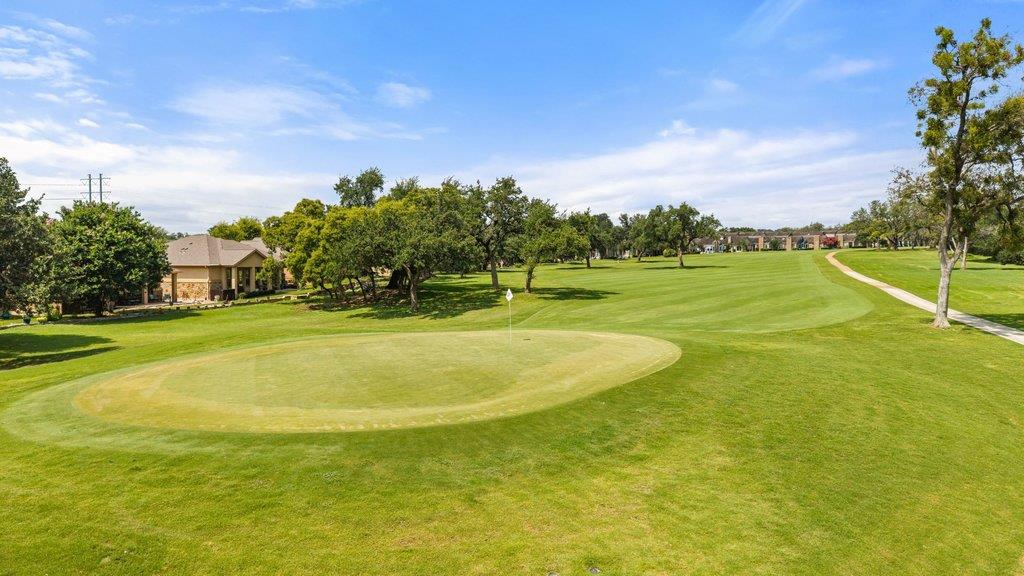 2 Prestonwood CV