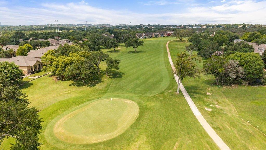 2 Prestonwood CV