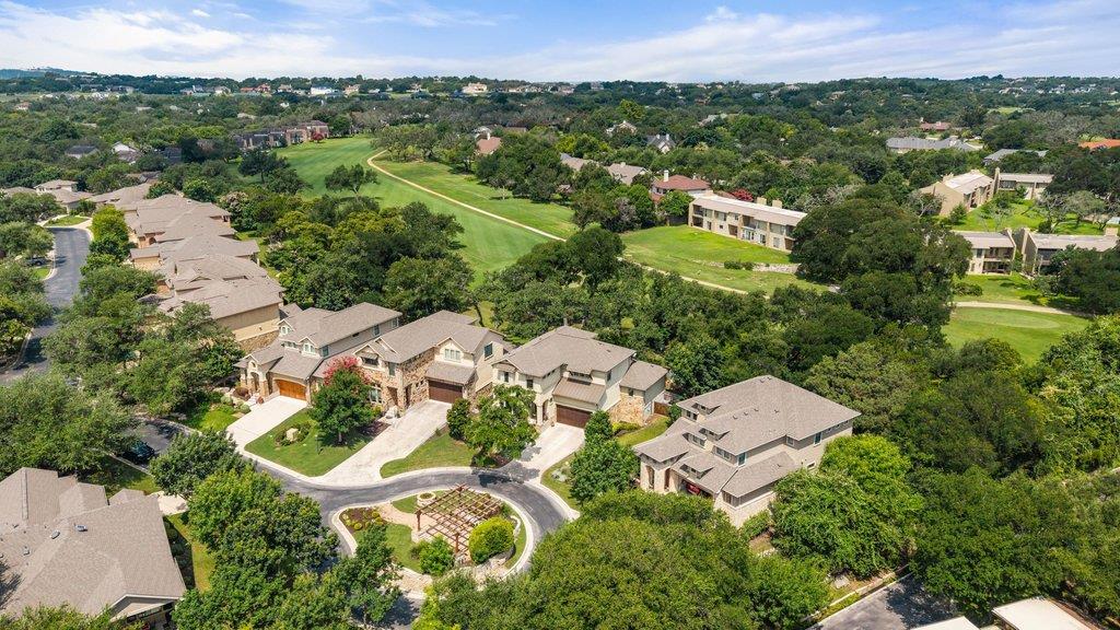 2 Prestonwood CV