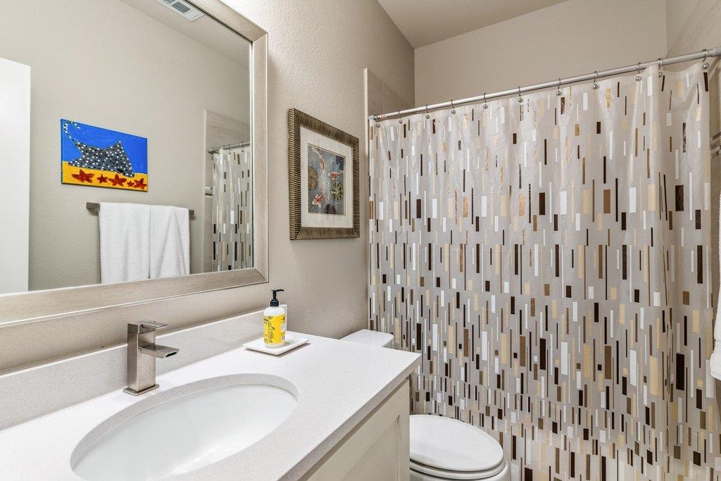 2 Prestonwood CV