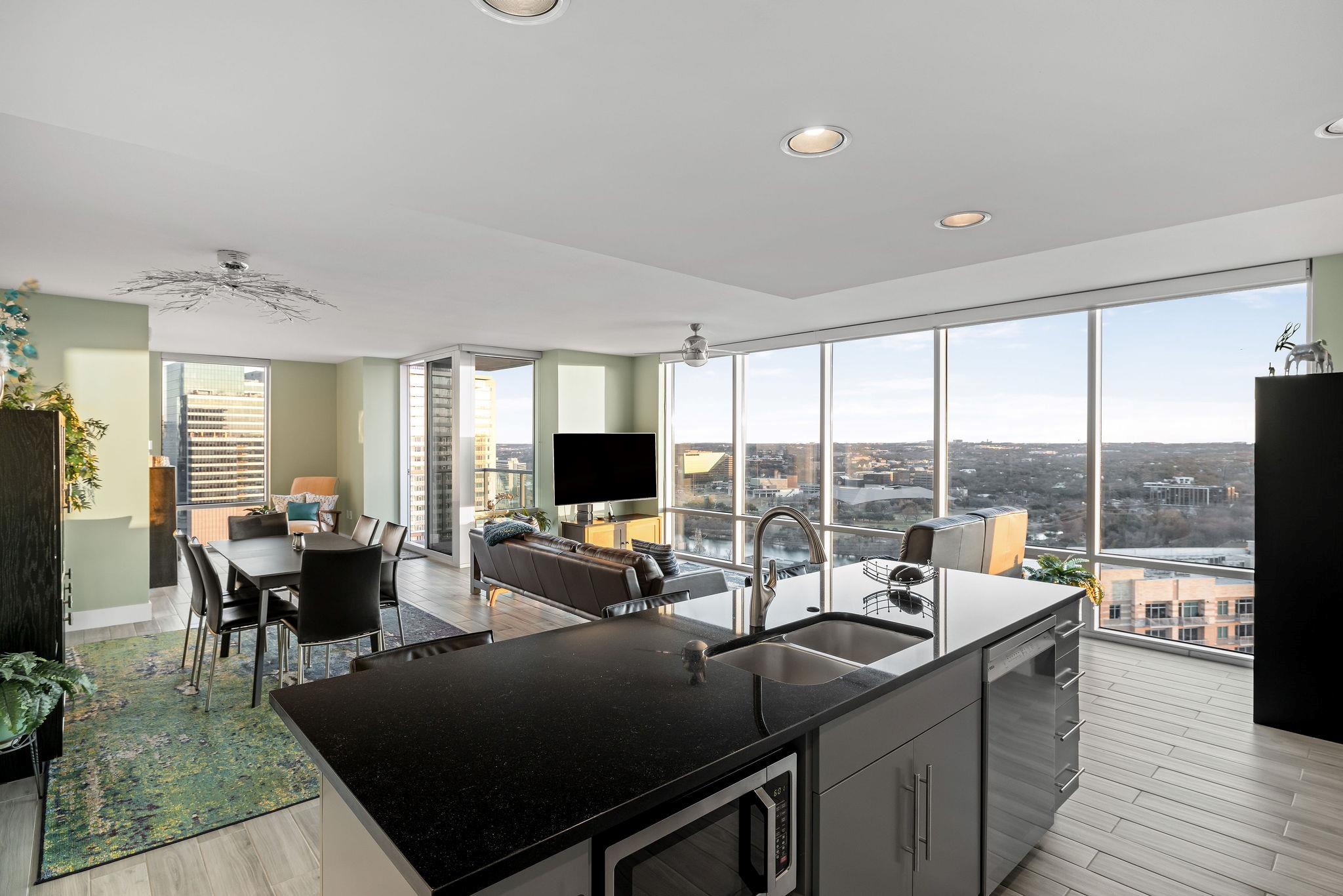 300 Bowie ST # 2602