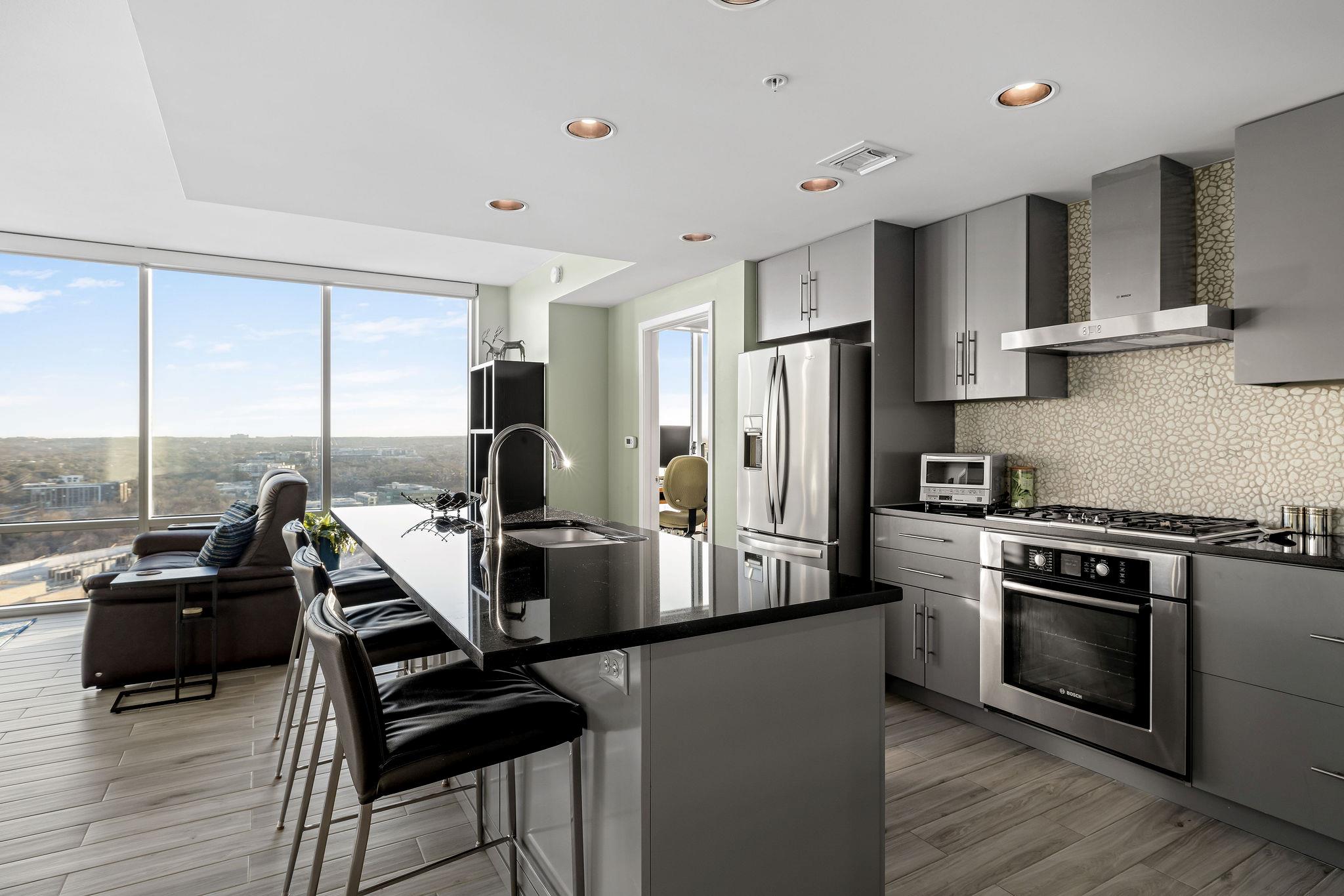 300 Bowie ST # 2602