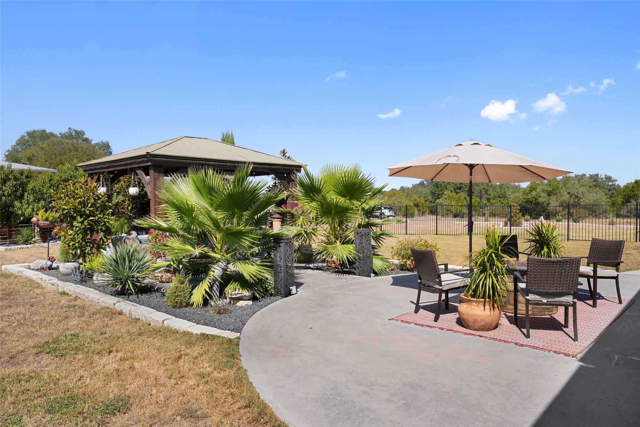 108 High Plains TRL, Spicewood