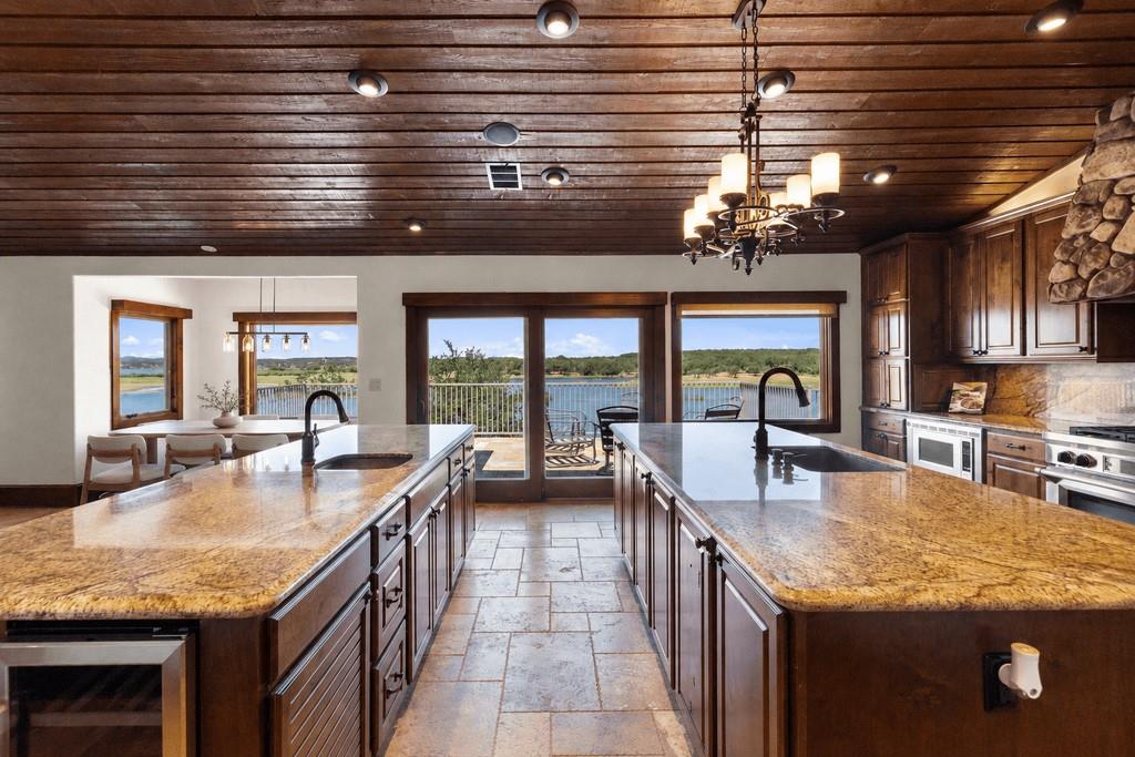 512 Harbor DR # 7