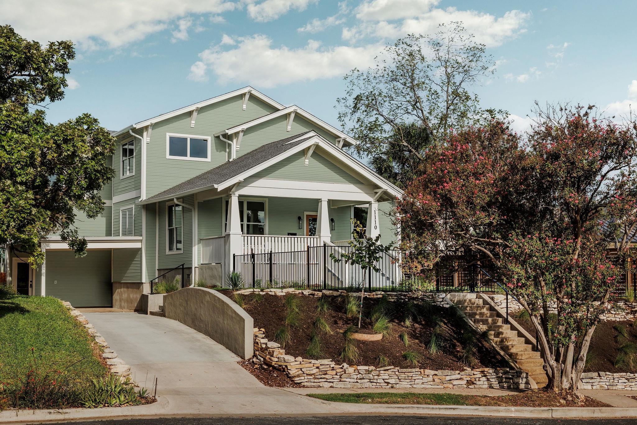 1110 Travis Heights BLVD