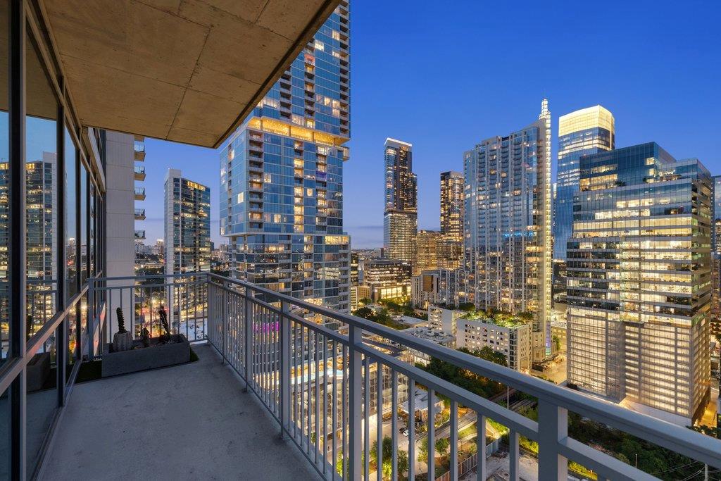 222 West Ave # 2301