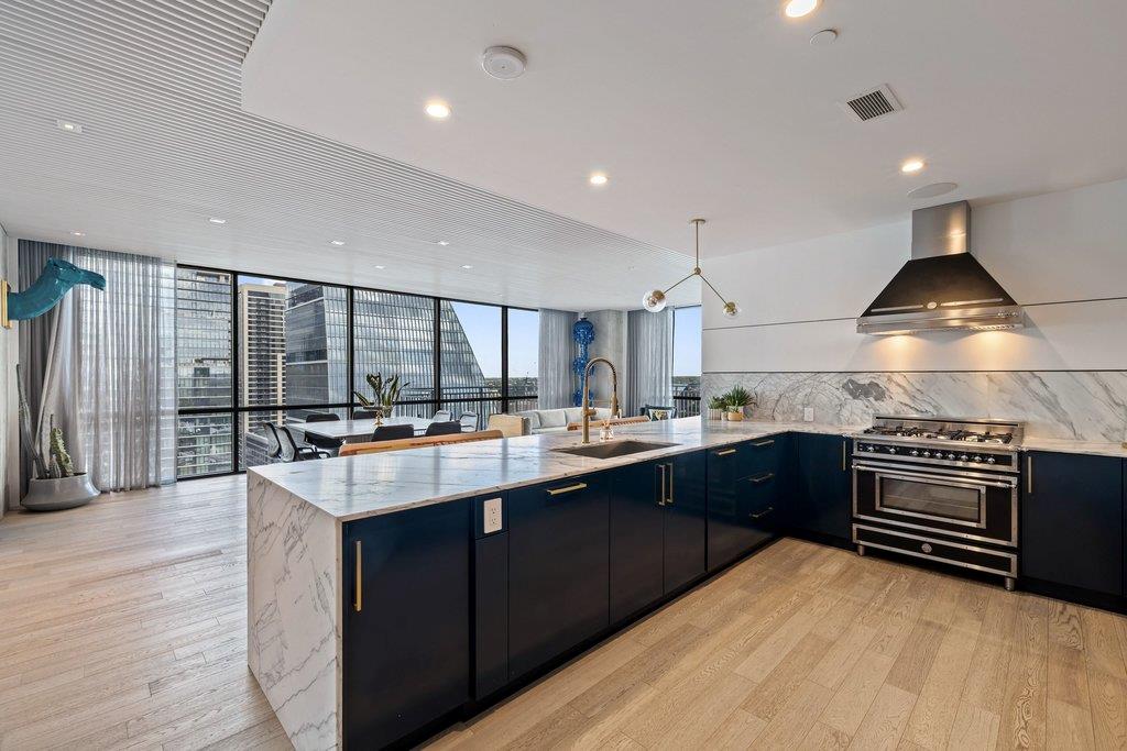 222 West Ave # 2301