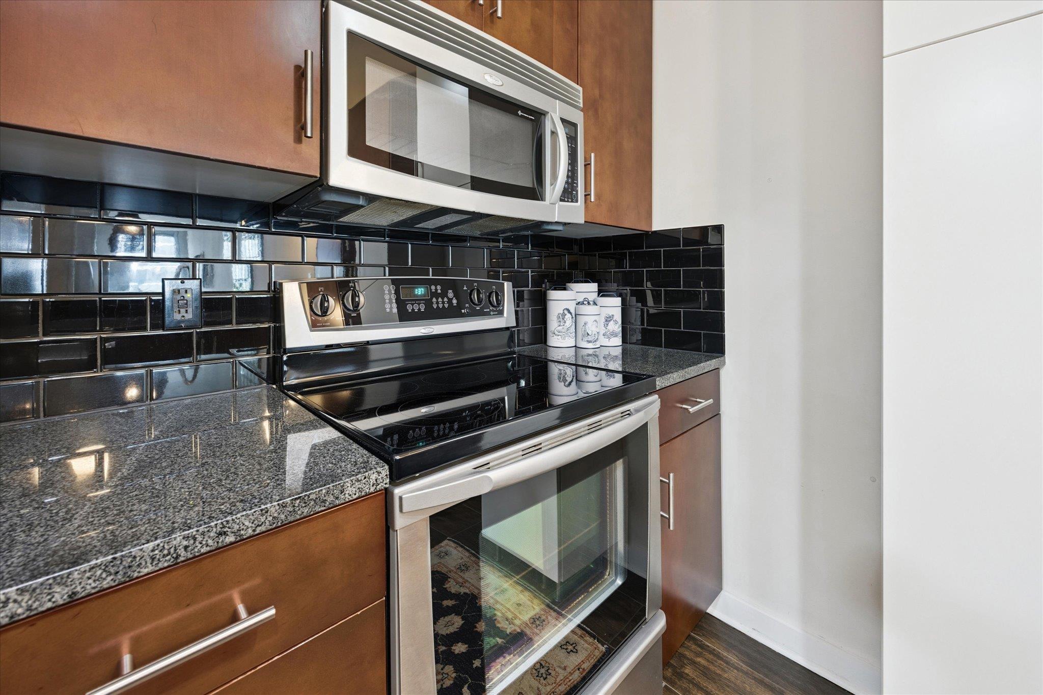 360 Nueces ST # 1012