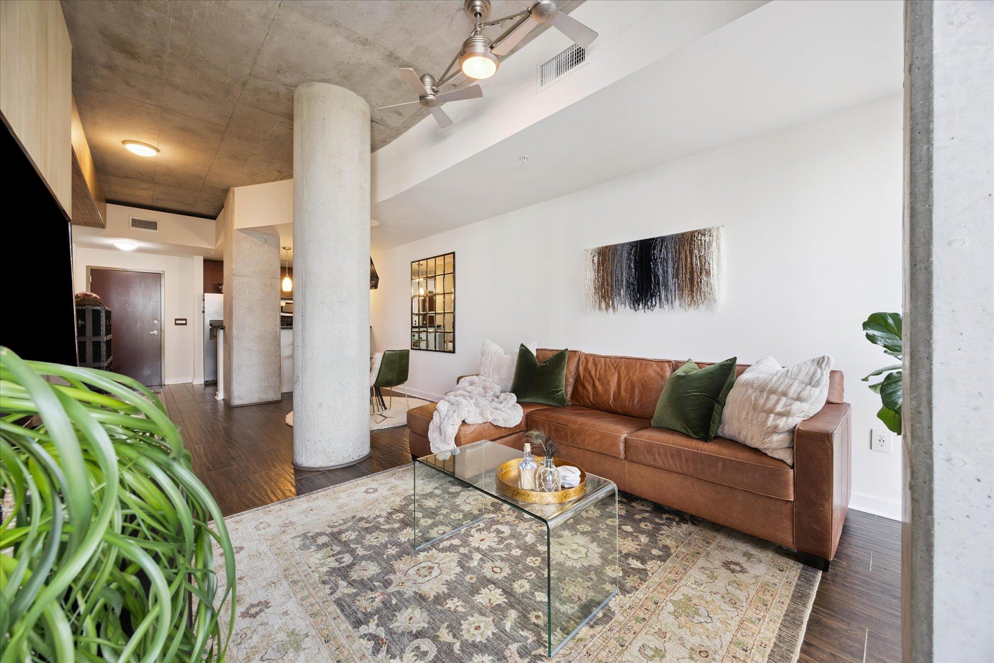 360 Nueces ST # 1012