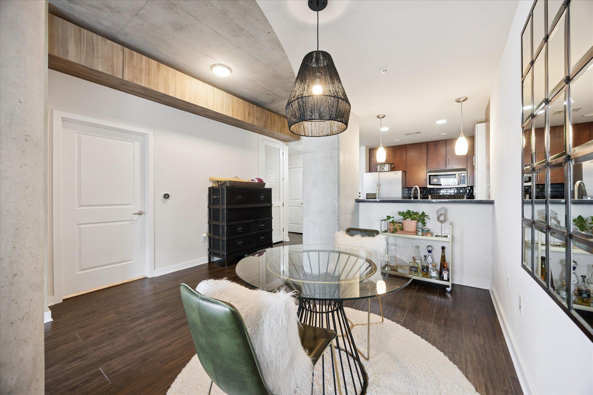 360 Nueces ST # 1012