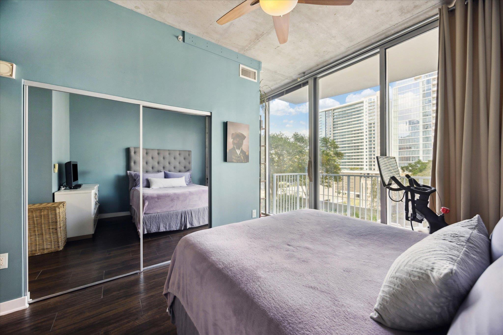 360 Nueces ST # 1012