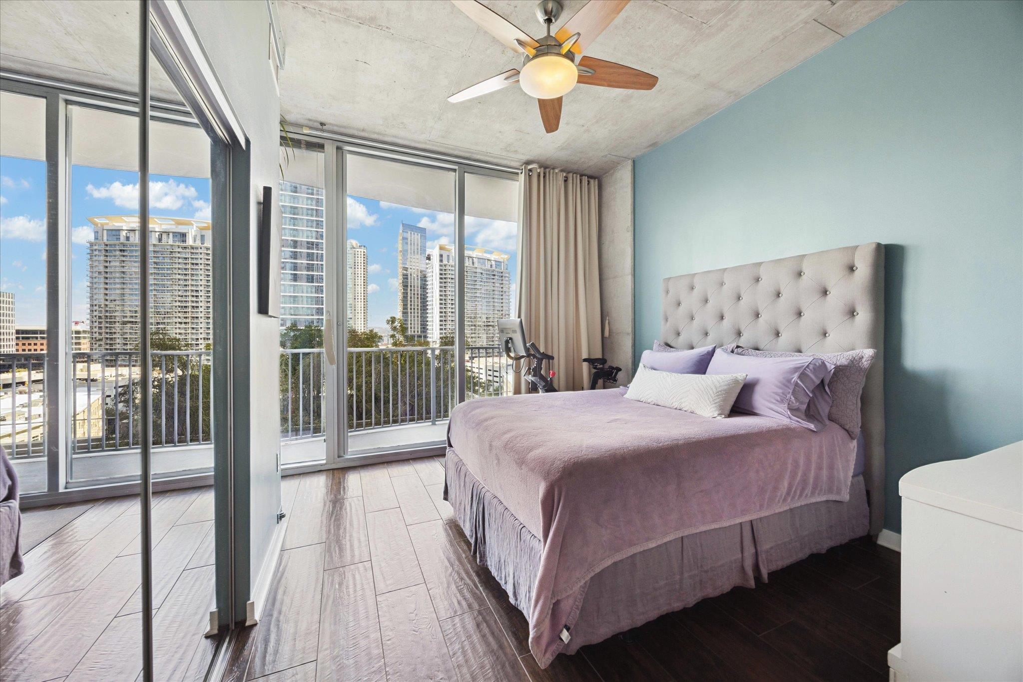 360 Nueces ST # 1012