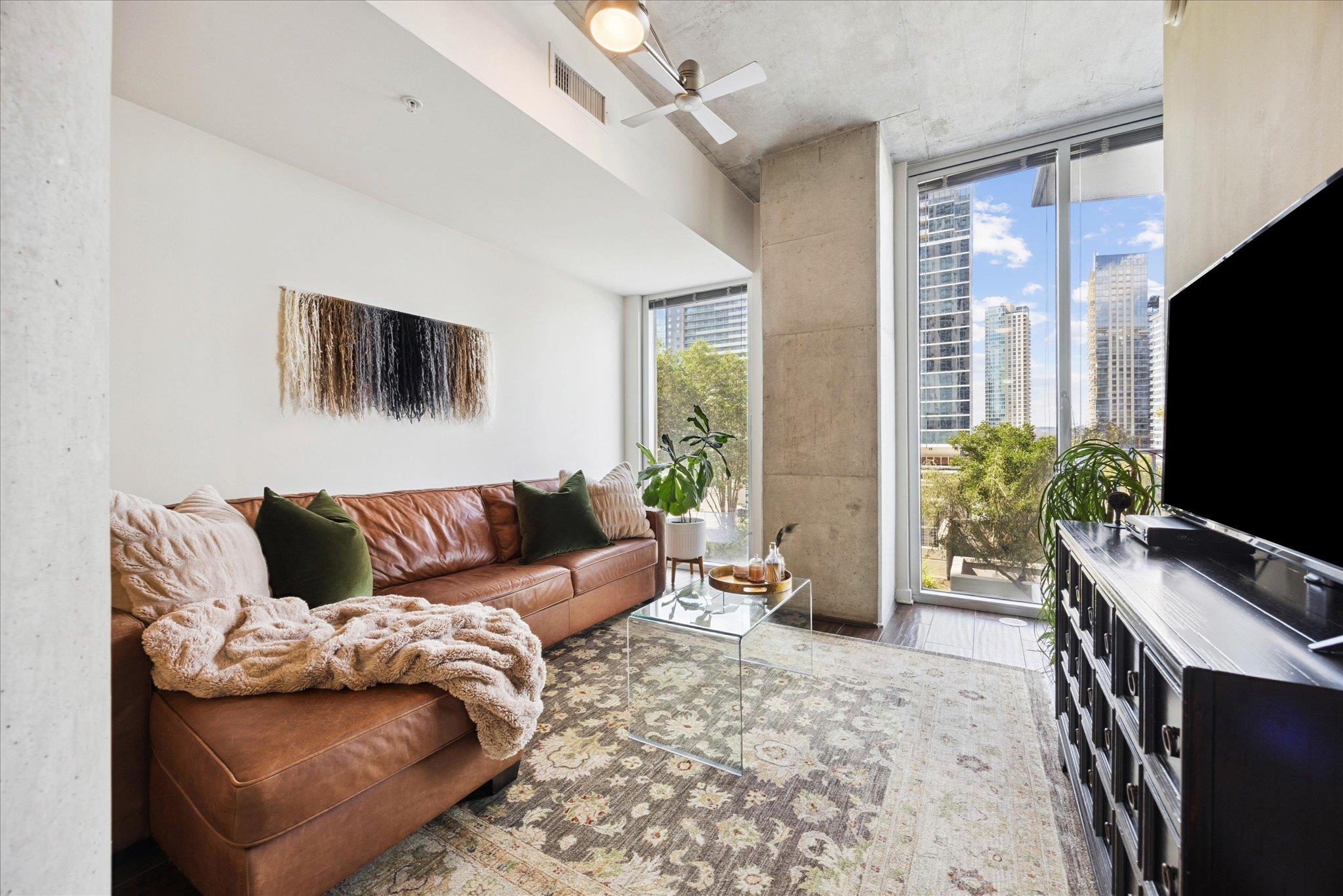 360 Nueces ST # 1012