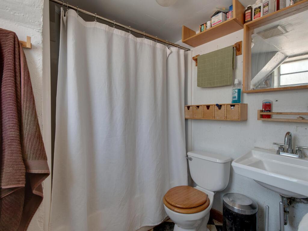 1609 Morgan LN, Austin