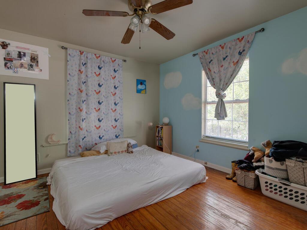 1609 Morgan LN, Austin