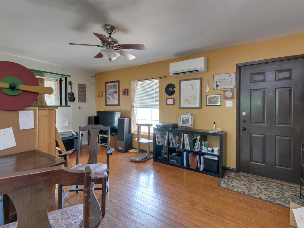 1609 Morgan LN, Austin