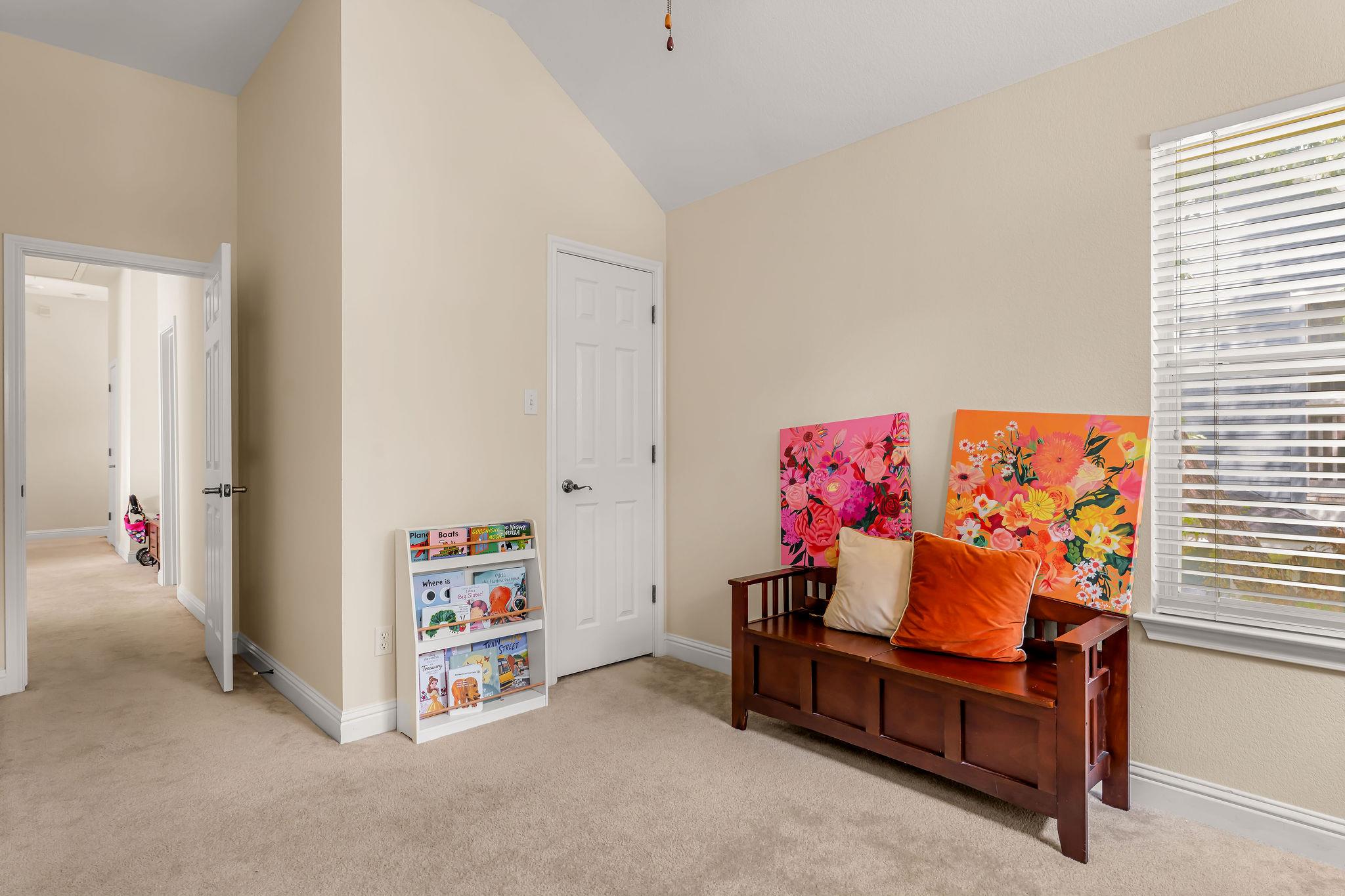 1821 Village Oak CT