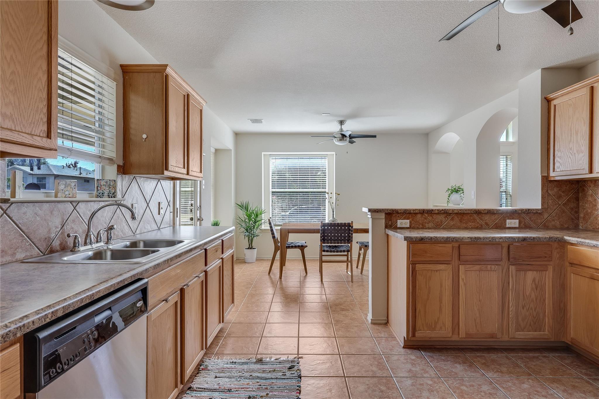 11110 Jim Thorpe LN