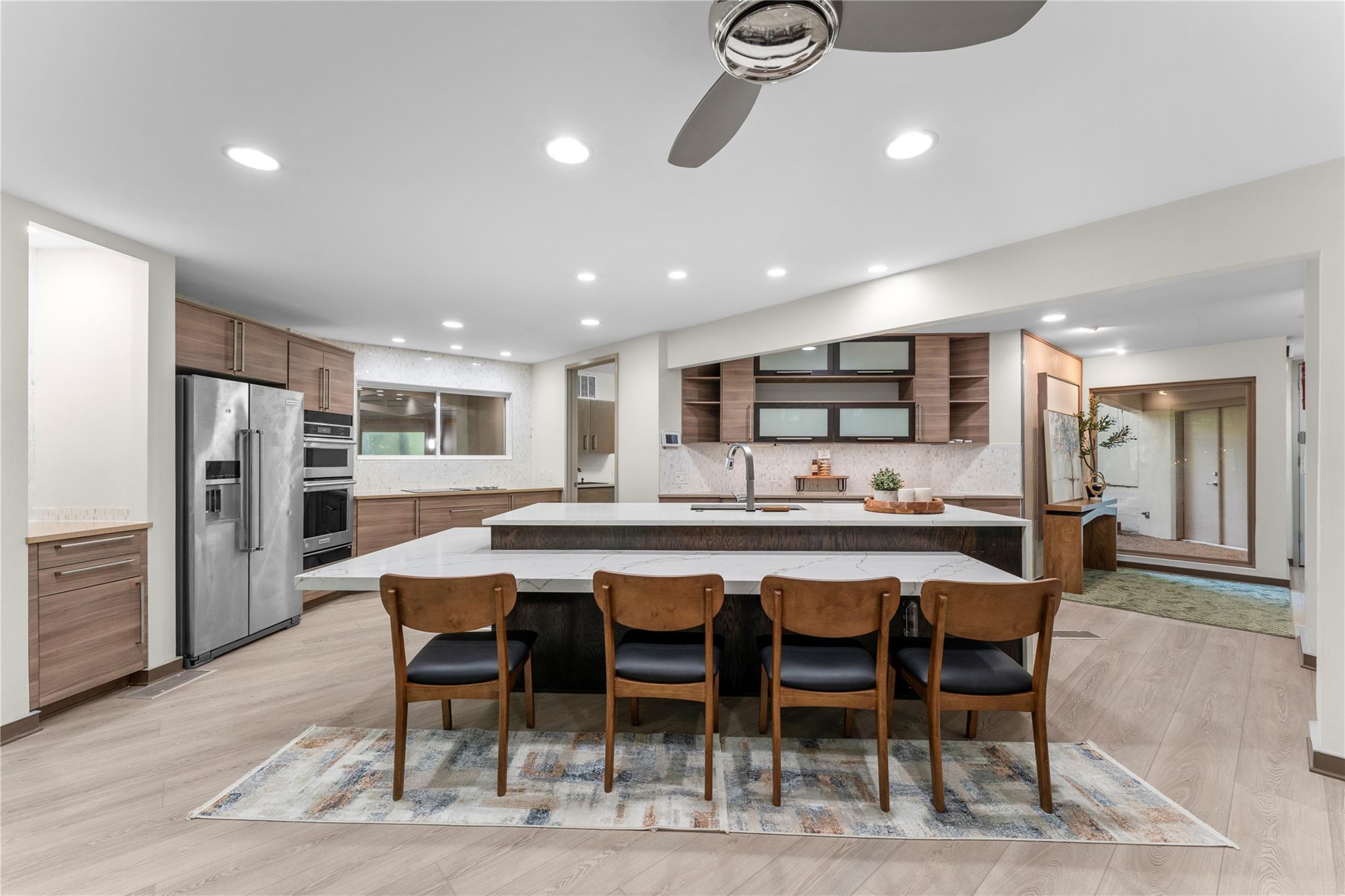 3001 White Oak DR