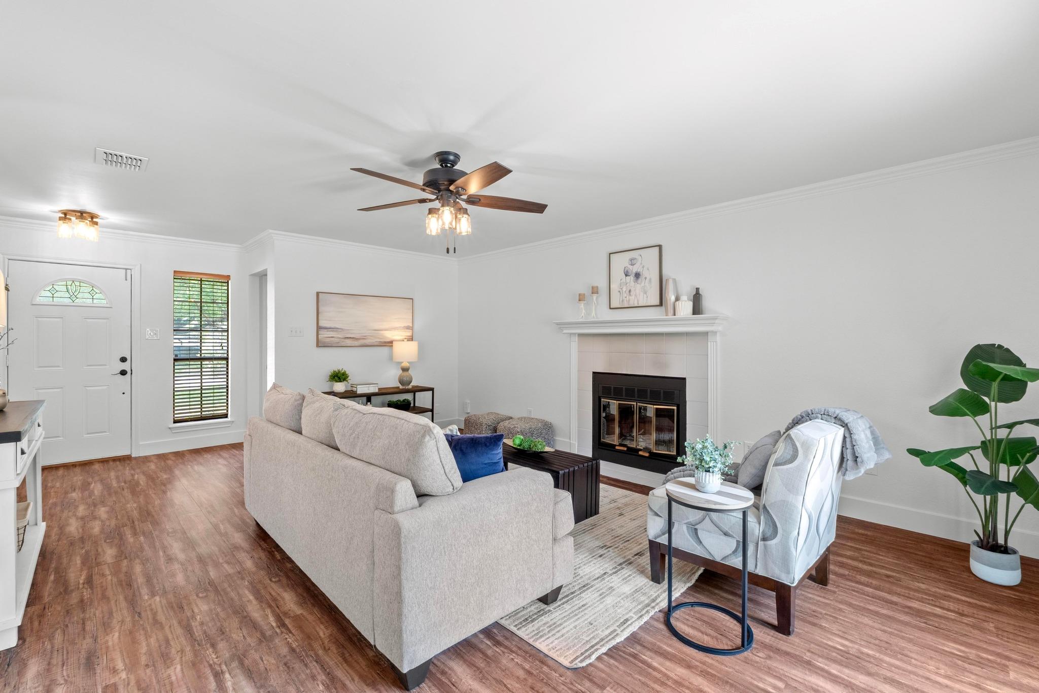 11708 Rotherham DR