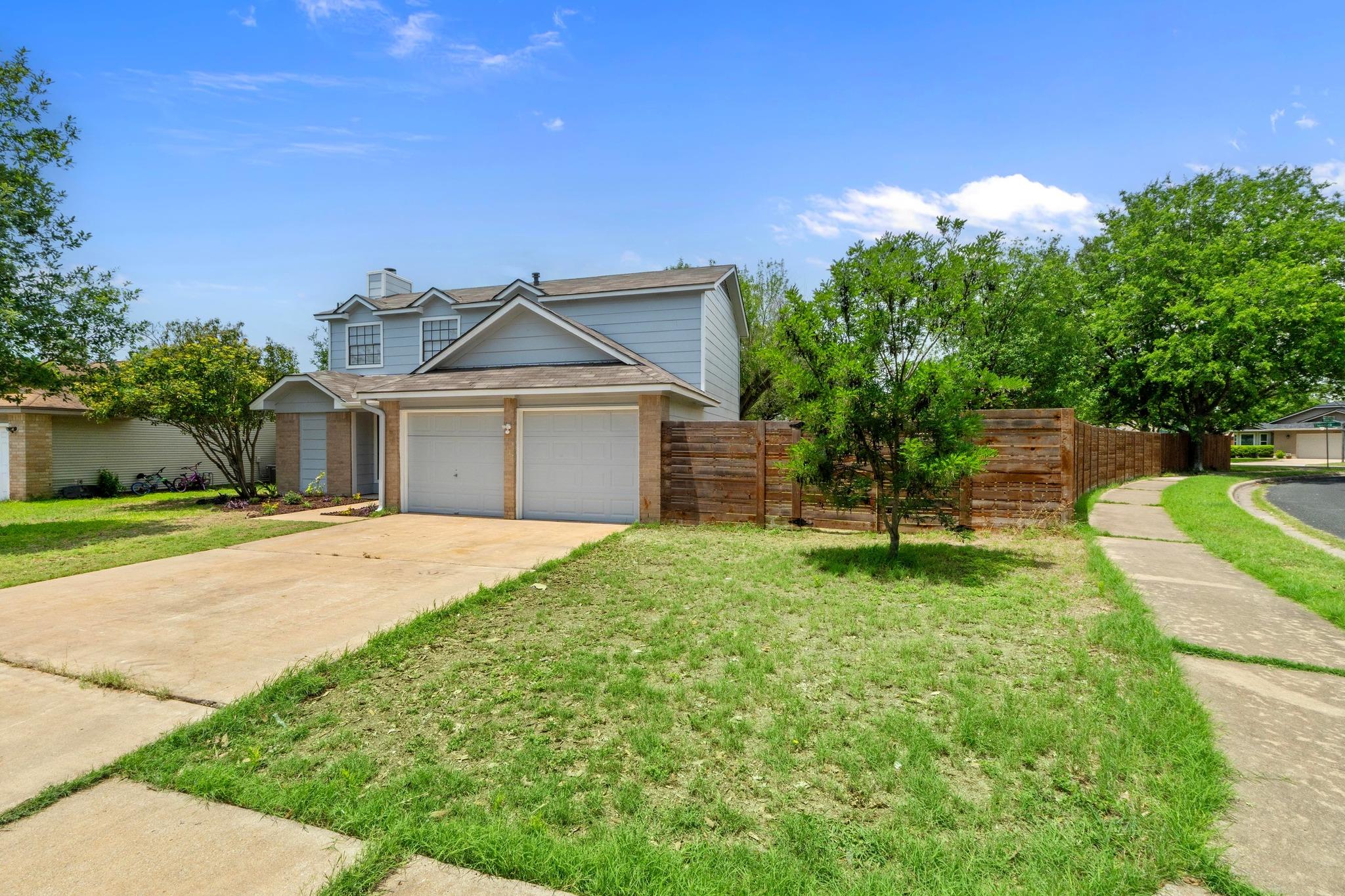 11708 Rotherham DR