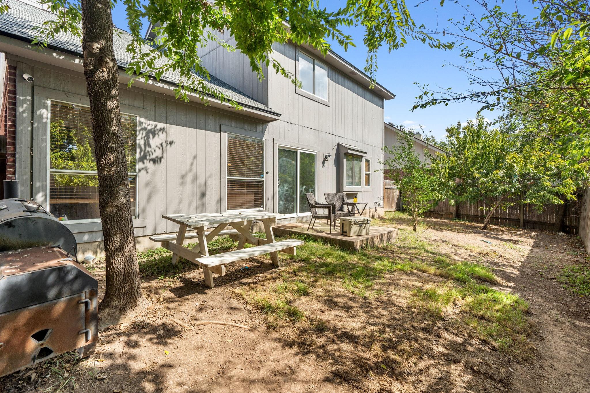 17200 Village Glen RD