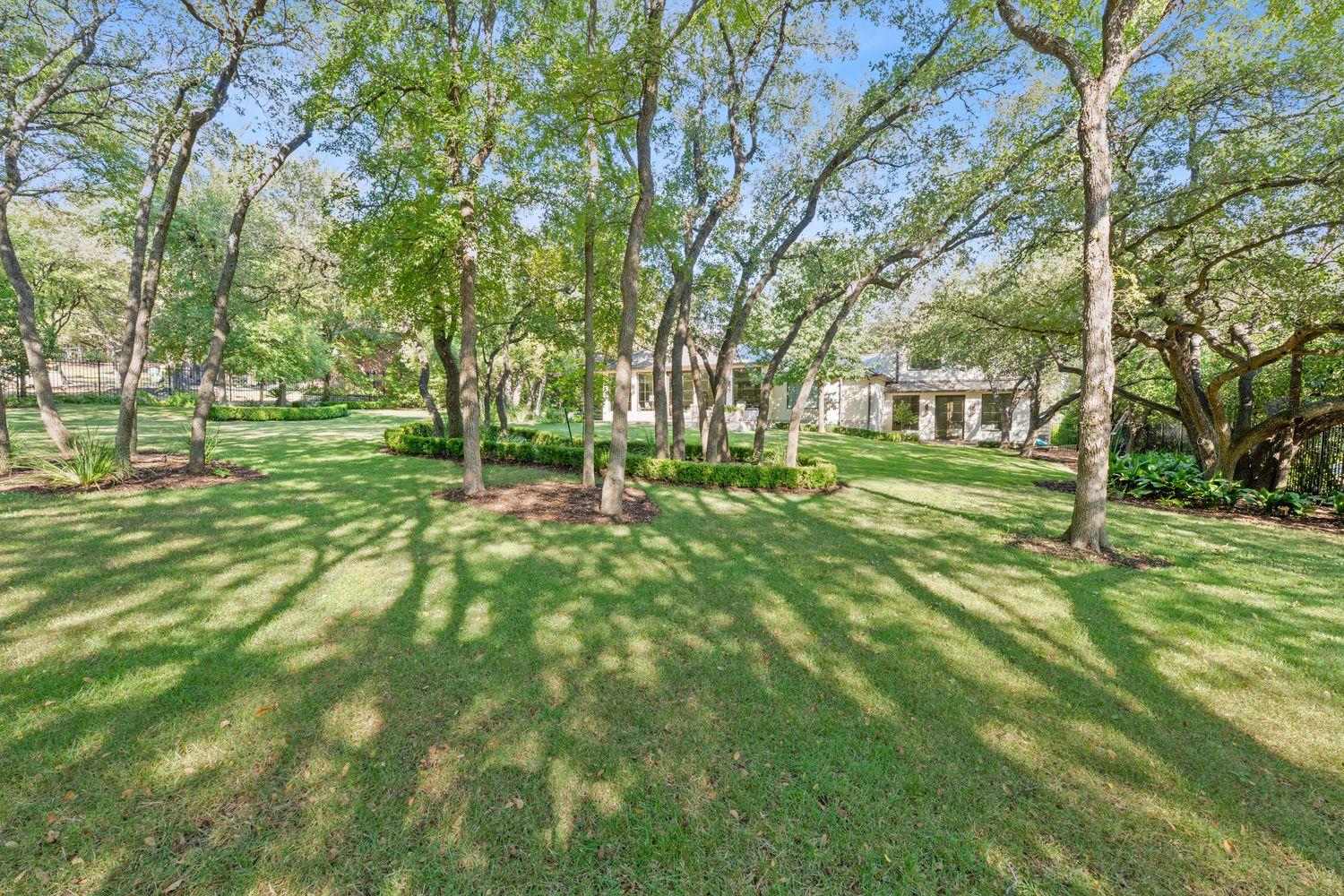 2801 Regents PARK
