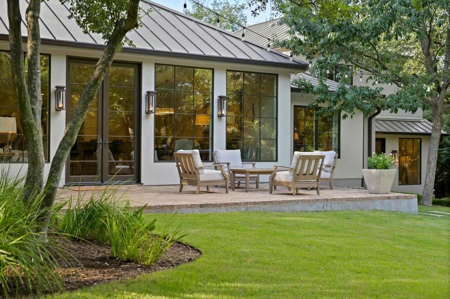 2801 Regents PARK