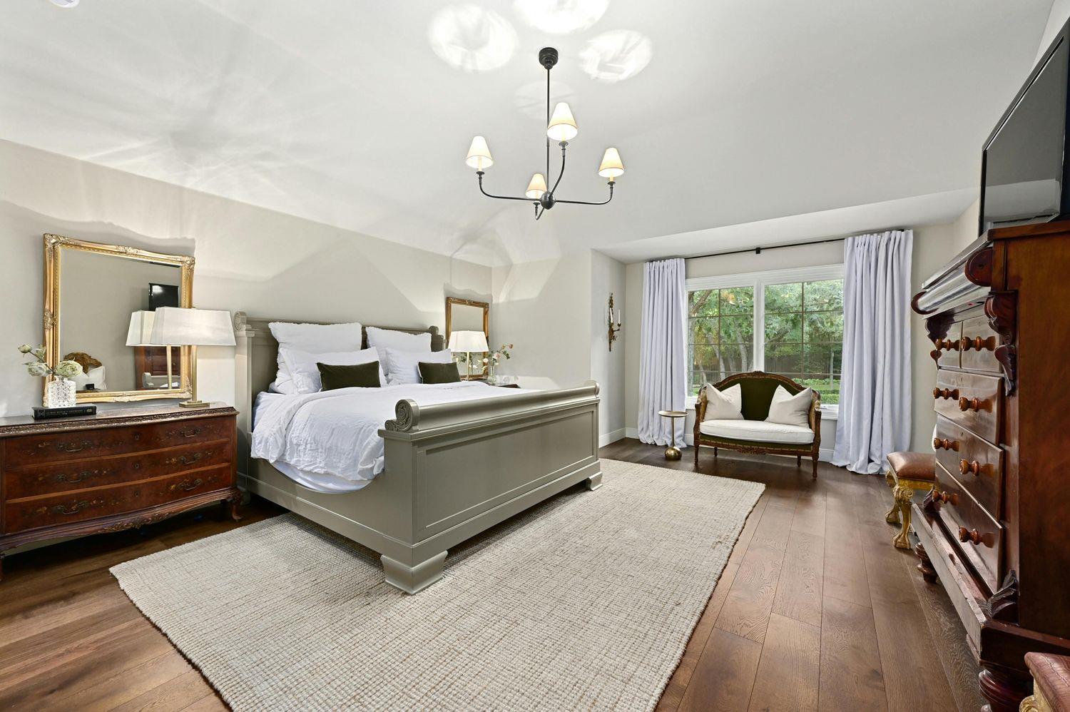 2801 Regents PARK