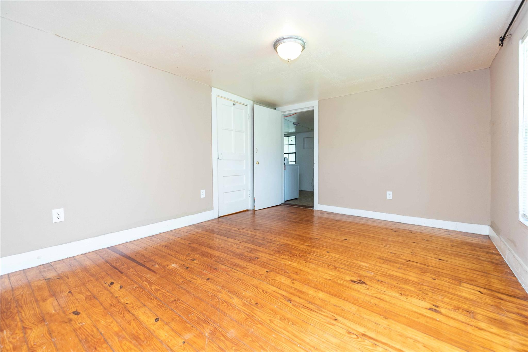 406 Lexington RD # B