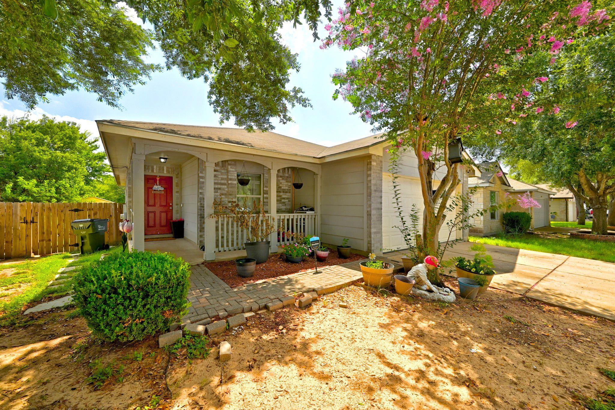 15001 Arizona Oak LN