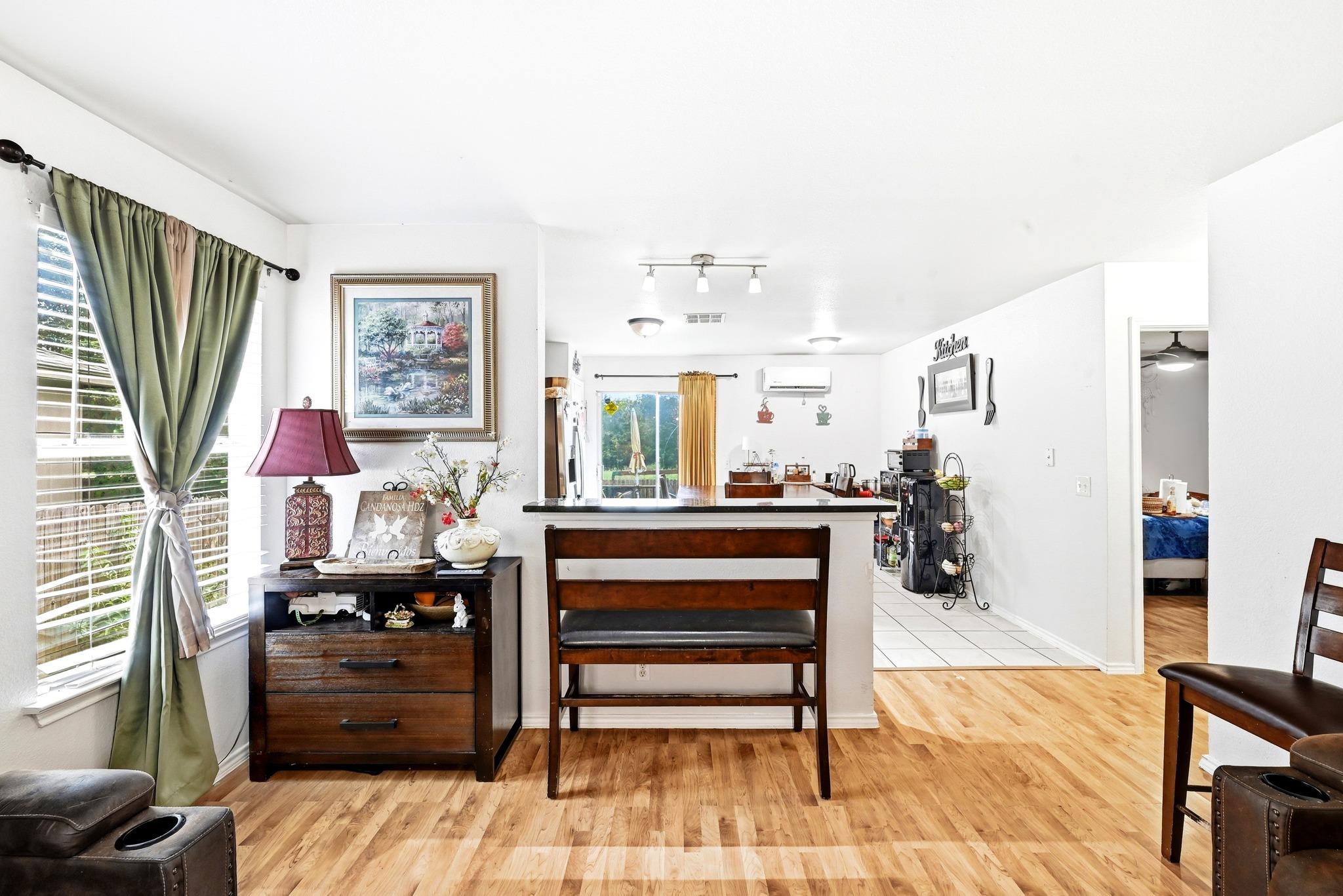 15001 Arizona Oak LN