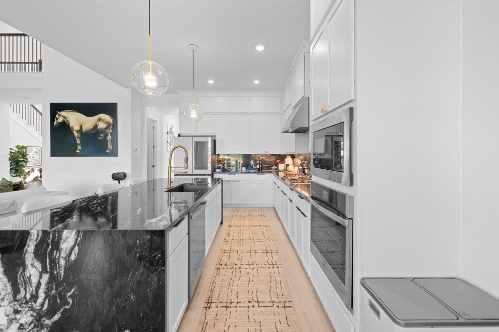 5101 Bergamo DR